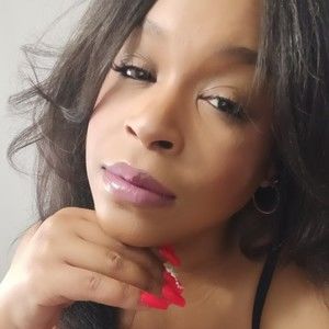 Meet your Posher, Deneatra